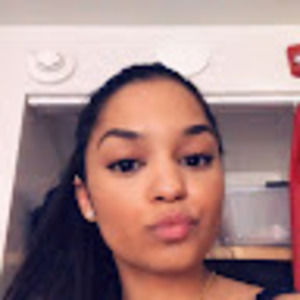 Meet your Posher, Briana